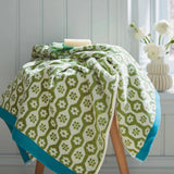Daisy Hand Towel Green