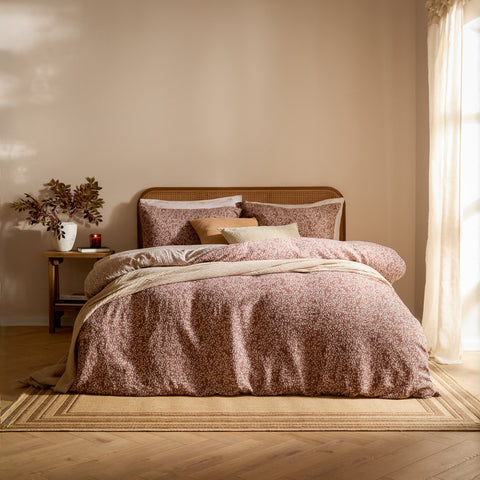 Perrie Leaf Muslin Cinnamon Double Duvet Set