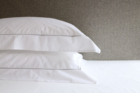 Savile Cord 220 Oxford Pillowcase White/Silver